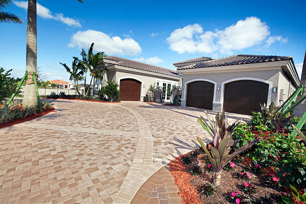 Best Professional Driveway Pavers  in Hoover, AL